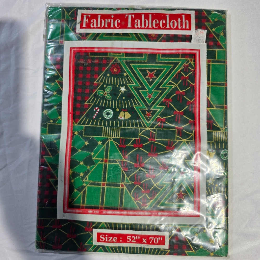Christmas Fabric Tablecloth Green Red Gold Tree Plaid Oblong 52x70 New